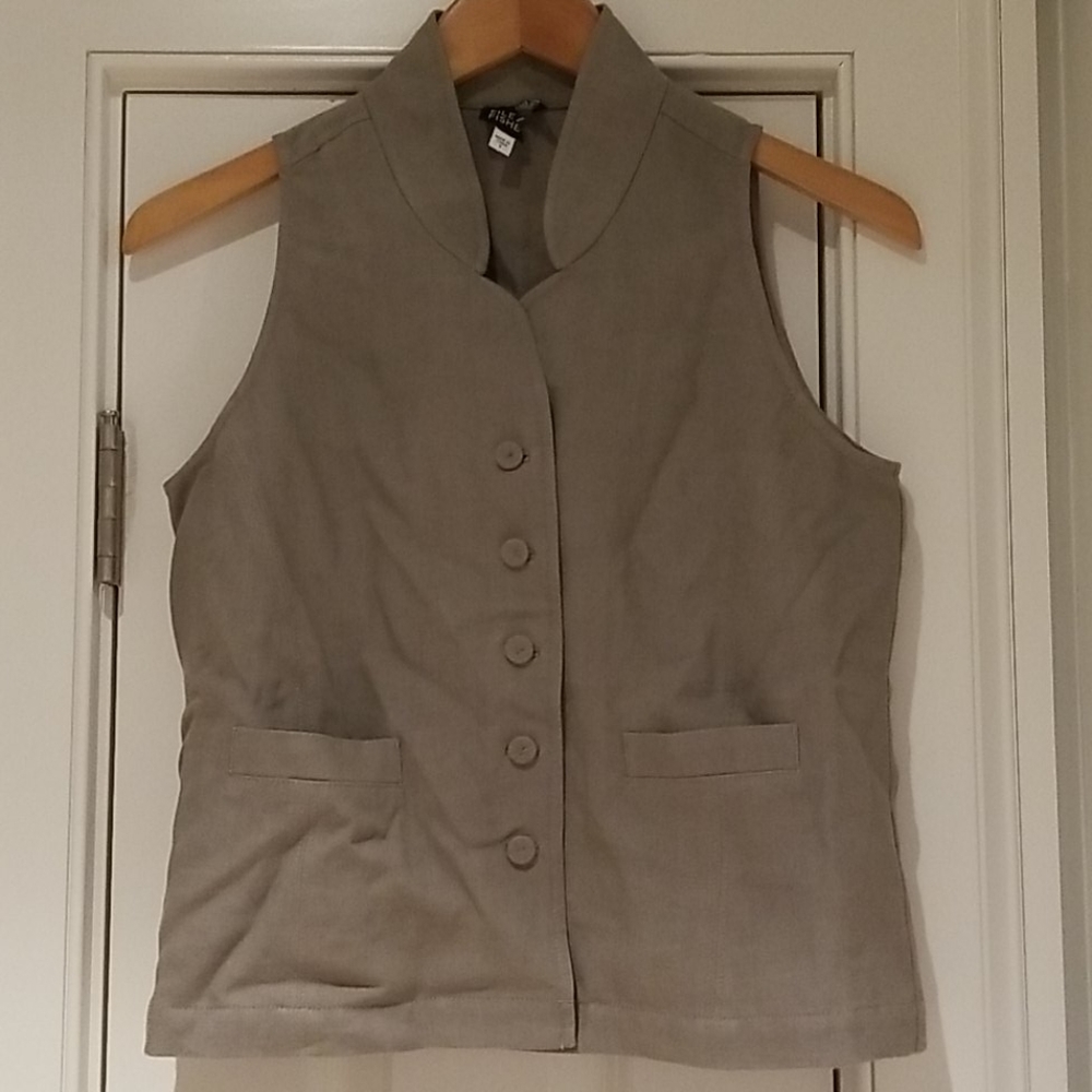 Eileen Fisher linen button up tank